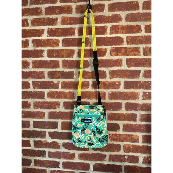 Kavu Keepalong triple cord strap crossbody Jungle Party 9009-1179 - Picture 1 of 8
